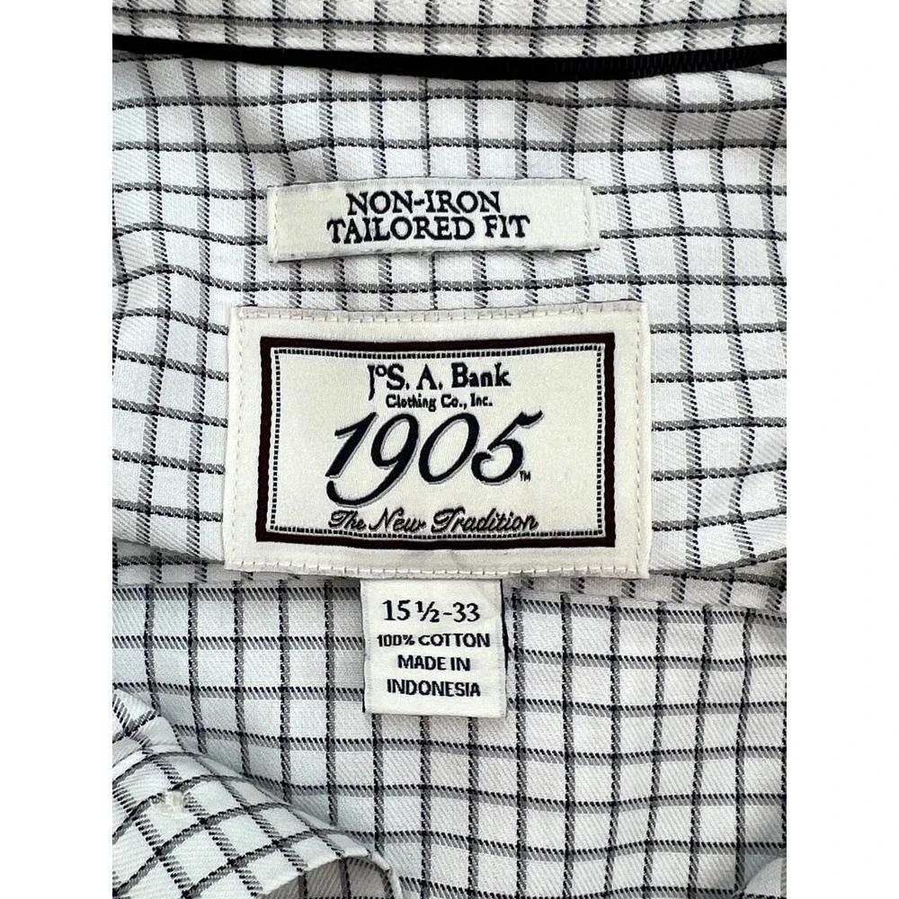 Jos A Bank Shirt Mens 15.5 - 33 Check 100% Cotton Button Up Tailored Fit